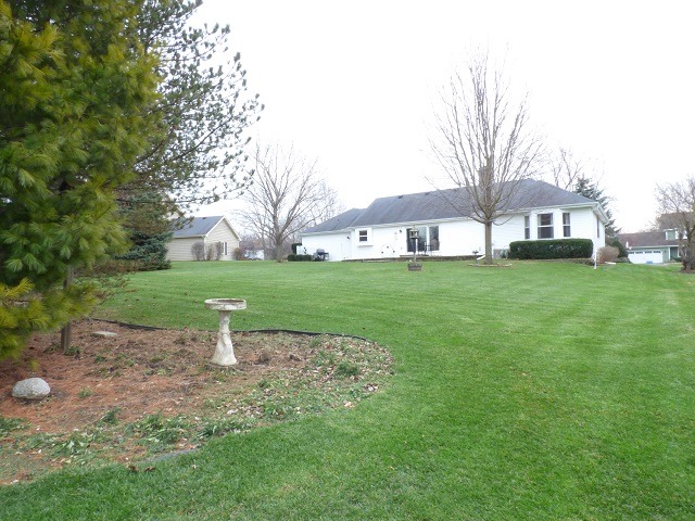 720 Gaslight Dr, Algonquin, IL 60102 photo 3