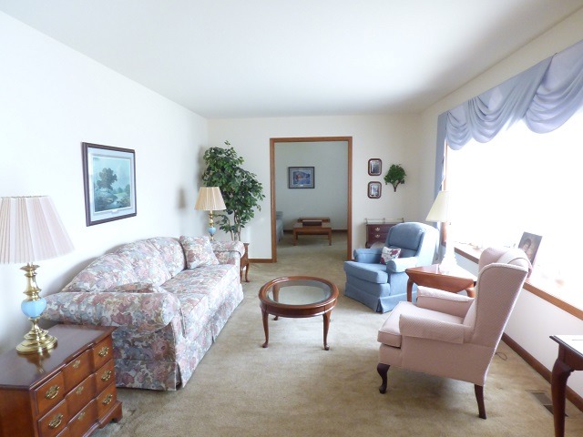 720 Gaslight Dr, Algonquin, IL 60102 photo 7