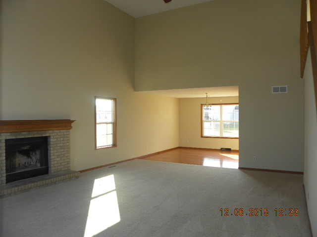10908 Meadowsweet Ln, Roscoe, IL 61073 photo 3