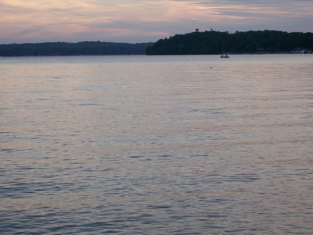 537 Morgan Dr, Williams Bay, WI 53191 photo 8