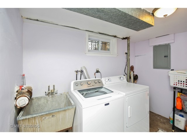 1628 Pitner Ave, Evanston, IL 60201 photo 18