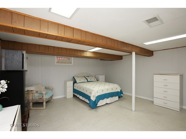 1628 Pitner Ave, Evanston, IL 60201 photo 16