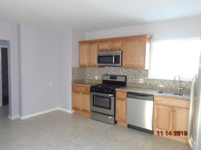1000 Sheffer Rd, Aurora, IL 60505 photo 5