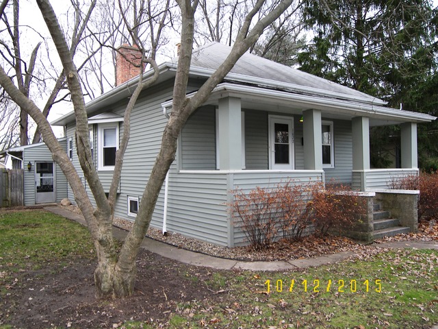1027 S 5th Ave, Kankakee, IL 60901 photo 1