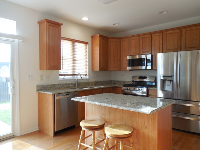 16407 Fairfield Dr, Plainfield, IL 60586 photo 8