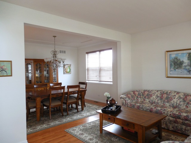 16407 Fairfield Dr, Plainfield, IL 60586 photo 6