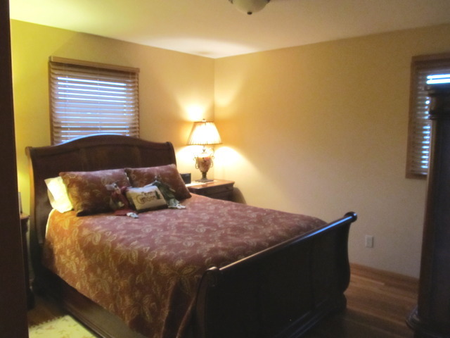 1321 26th St, Peru, IL 61354 photo 7