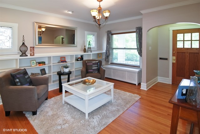 386 Bartram Rd, Riverside, IL 60546 photo 7