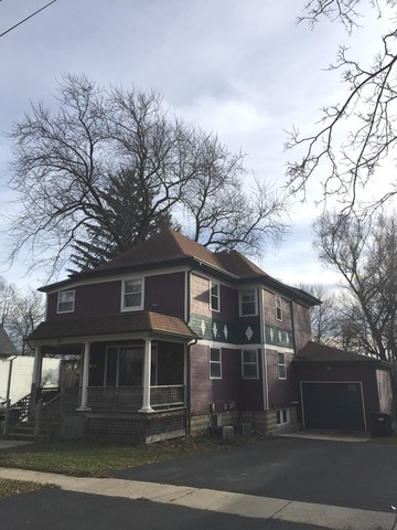 607 Dewey St, Harvard, IL 60033 photo 2