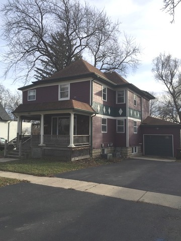 607 Dewey St, Harvard, IL 60033 photo 1