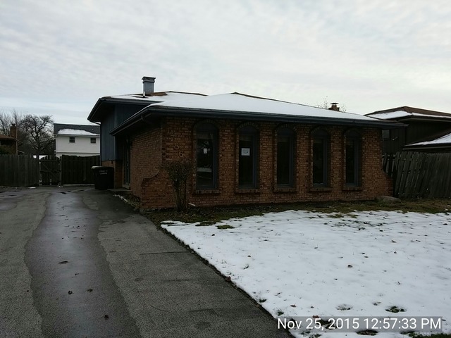 17861 Maple St, Lansing, IL 60438 photo 1