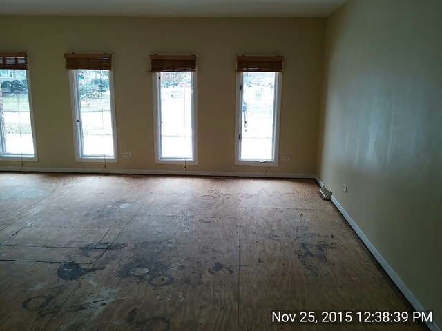 17861 Maple St, Lansing, IL 60438 photo 2