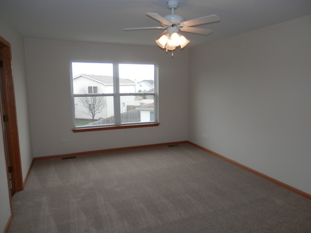 2000 Oakdale Estates Dr, Plainfield, IL 60586 photo 22