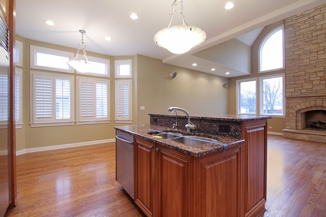 2875 Keystone Rd, Northbrook, IL 60062 photo 8