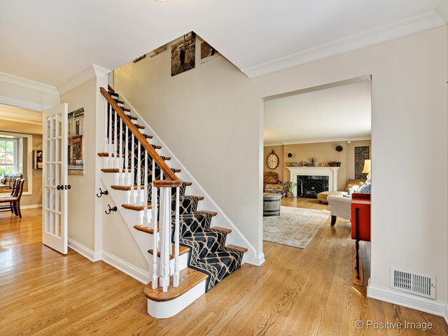 117 E Farnham Ln, Wheaton, IL 60189 photo 5