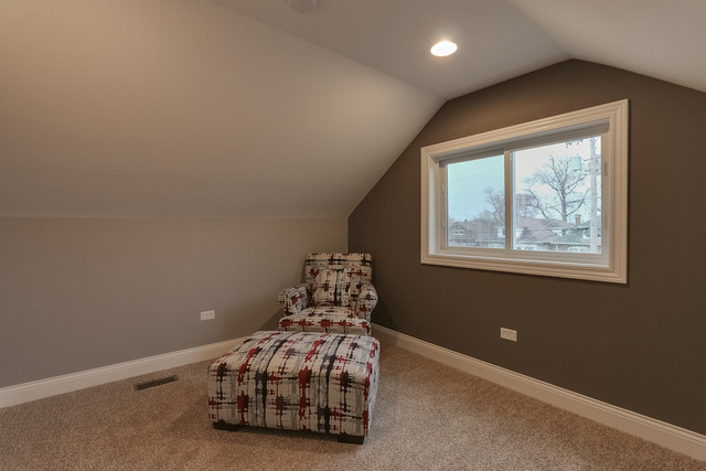 1525 E 85th Pl, Chicago, IL 60619 photo 16