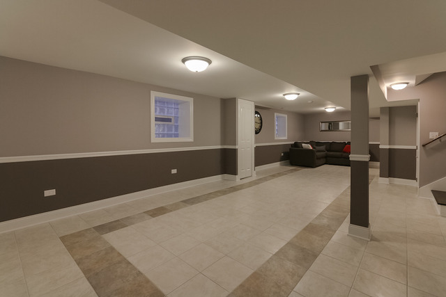 1525 E 85th Pl, Chicago, IL 60619 photo 24