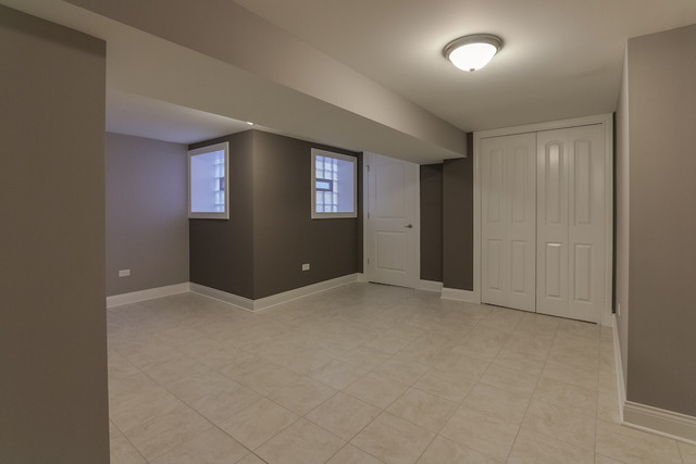 1525 E 85th Pl, Chicago, IL 60619 photo 25