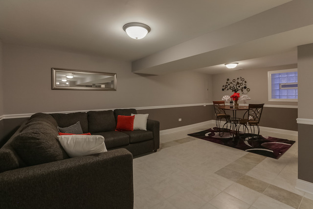 1525 E 85th Pl, Chicago, IL 60619 photo 23