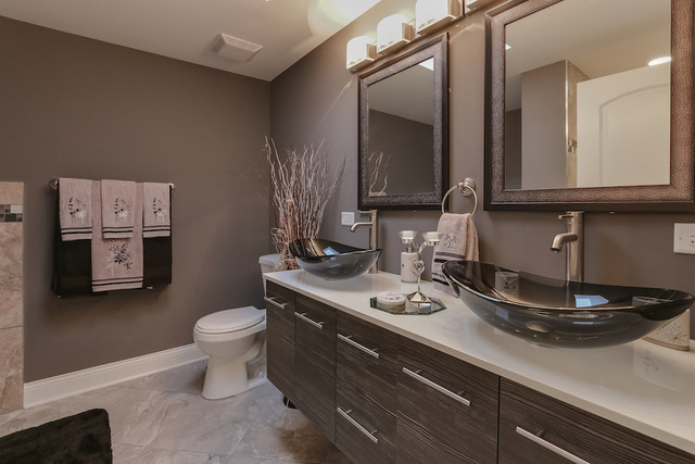 1525 E 85th Pl, Chicago, IL 60619 photo 17