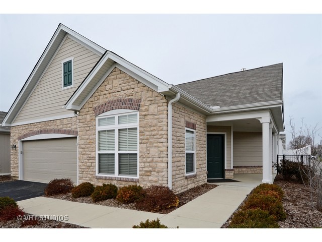 16529 S Fox Run Cir, Plainfield, IL 60586 photo 16