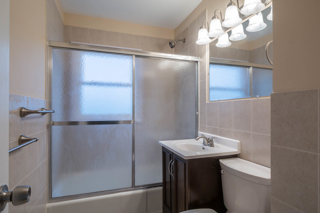 916 Second Ave, Aurora, IL 60505 photo 13