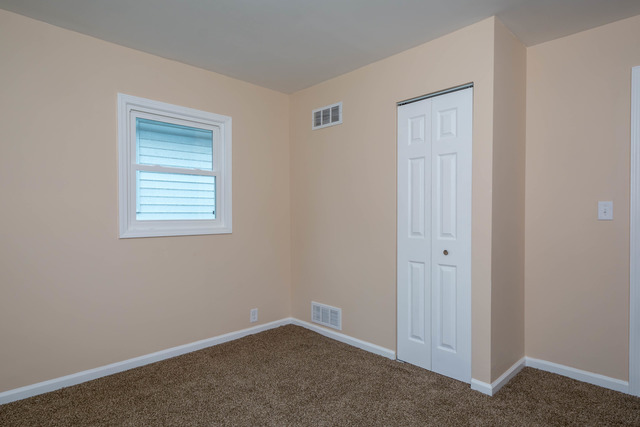 916 Second Ave, Aurora, IL 60505 photo 10