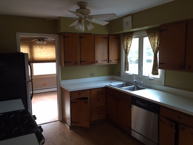 535 Crest Dr, Cary, IL 60013 photo 5