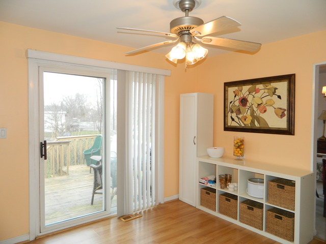 790 Charleston Ln, Hoffman Estates, IL 60192 photo 9