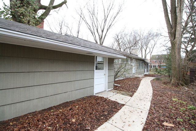 1495 Tower Rd, Winnetka, IL 60093 photo 1