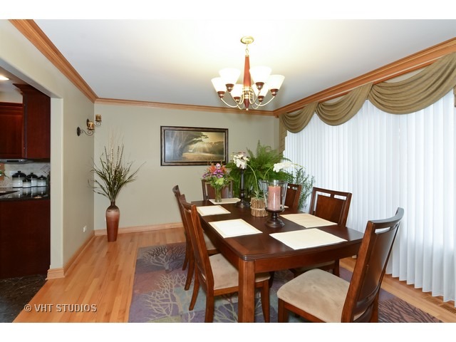 7618 S Ferdinand Ave, Bridgeview, IL 60455 photo 6