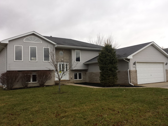 6613 Benich Ln, Plainfield, IL 60586 photo 2