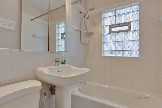 507 N Maple St, Mount Prospect, IL 60056 photo 9