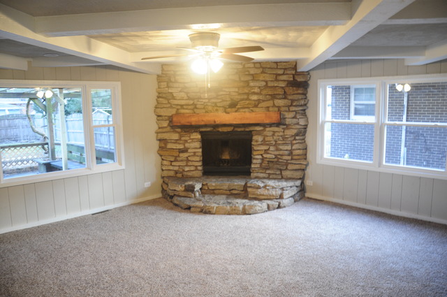 237 S Yale Ave, Addison, IL 60101 photo 23