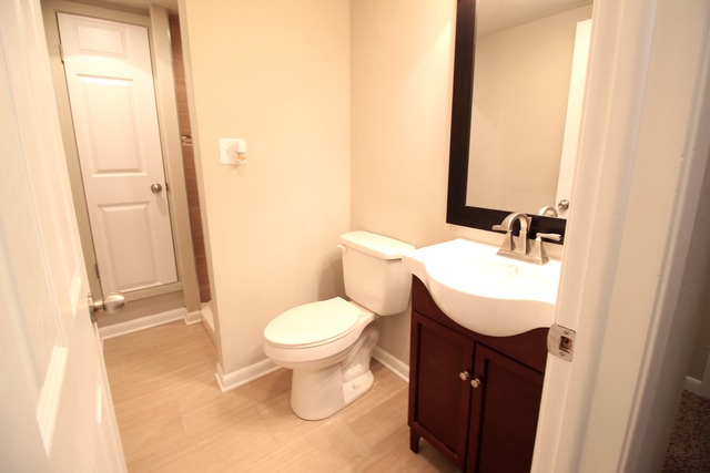 237 S Yale Ave, Addison, IL 60101 photo 20