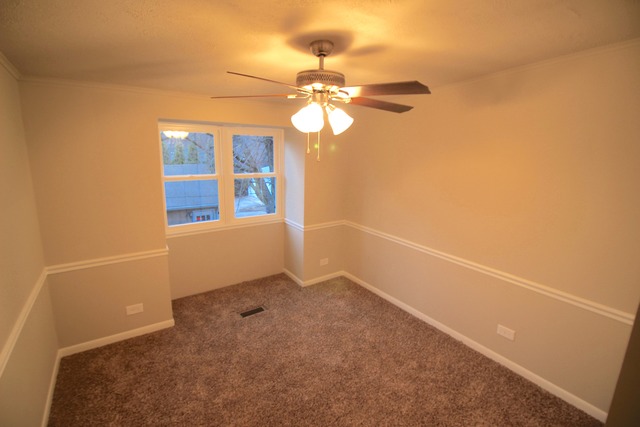 237 S Yale Ave, Addison, IL 60101 photo 17