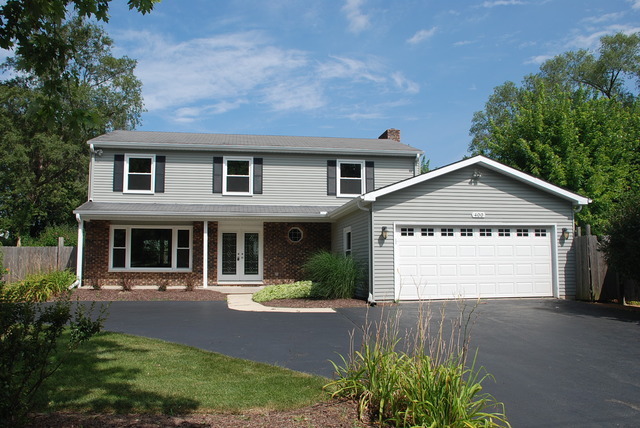 400 Olesen Dr, Naperville, IL 60540 photo 1