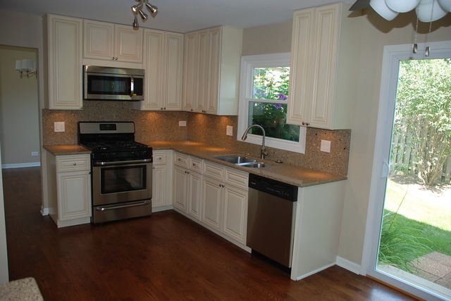 400 Olesen Dr, Naperville, IL 60540 photo 8