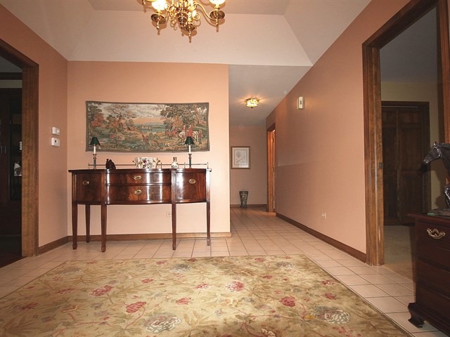 33 W120 Brewster Creek Cir, Wayne, IL 60184 photo 5