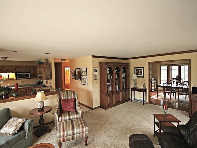 33 W120 Brewster Creek Cir, Wayne, IL 60184 photo 10