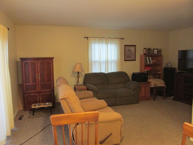 907 Hampton Ct, Mchenry, IL 60050 photo 10