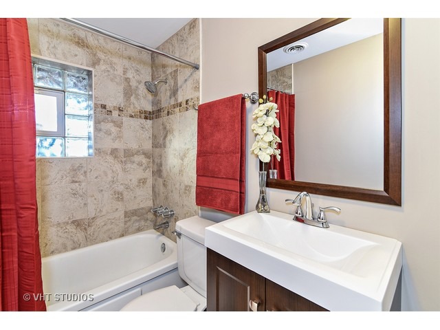 11960 S Kedvale Ave, Alsip, IL 60803 photo 12
