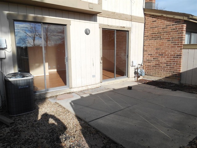 1063 Cascade Dr, Aurora, IL 60506 photo 11