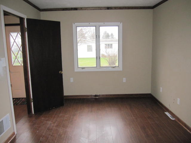 3155 E 15th Rd, Ottawa, IL 61350 photo 9