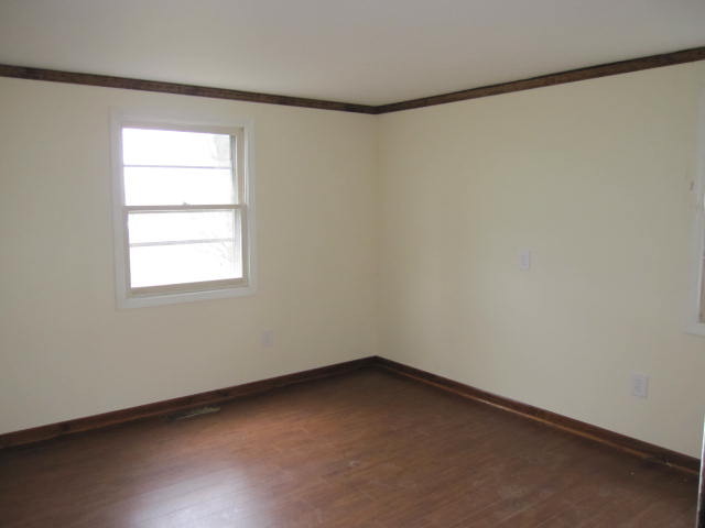 3155 E 15th Rd, Ottawa, IL 61350 photo 10