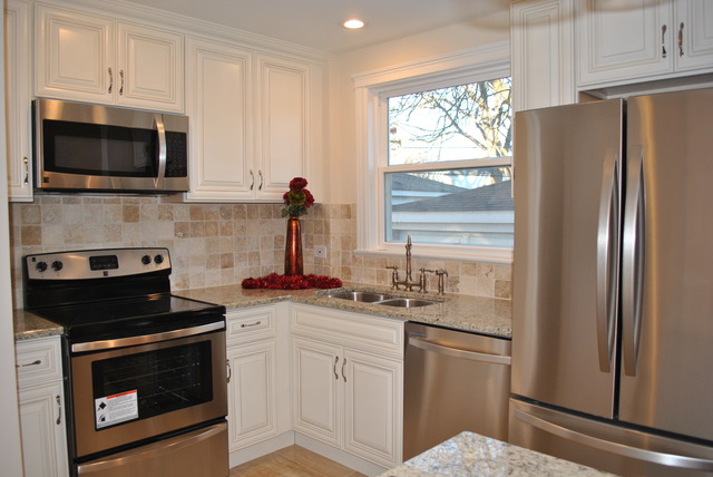 2425 S 12th Ave, Broadview, IL 60155 photo 8
