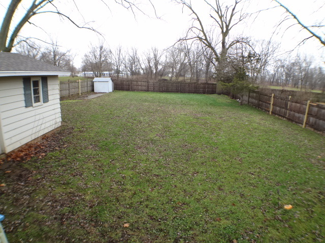 418 Sunset Dr, Marengo, IL 60152 photo 11