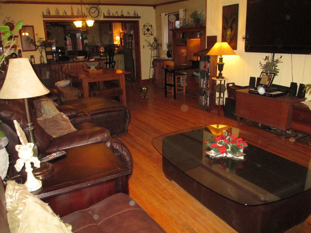 1513 Walnut St, Peru, IL 61354 photo 2