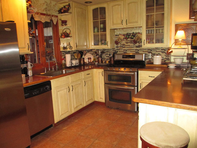 1513 Walnut St, Peru, IL 61354 photo 3