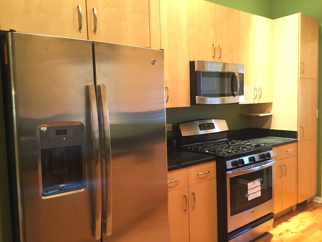 2824 N Troy St, Chicago, IL 60618 photo 7
